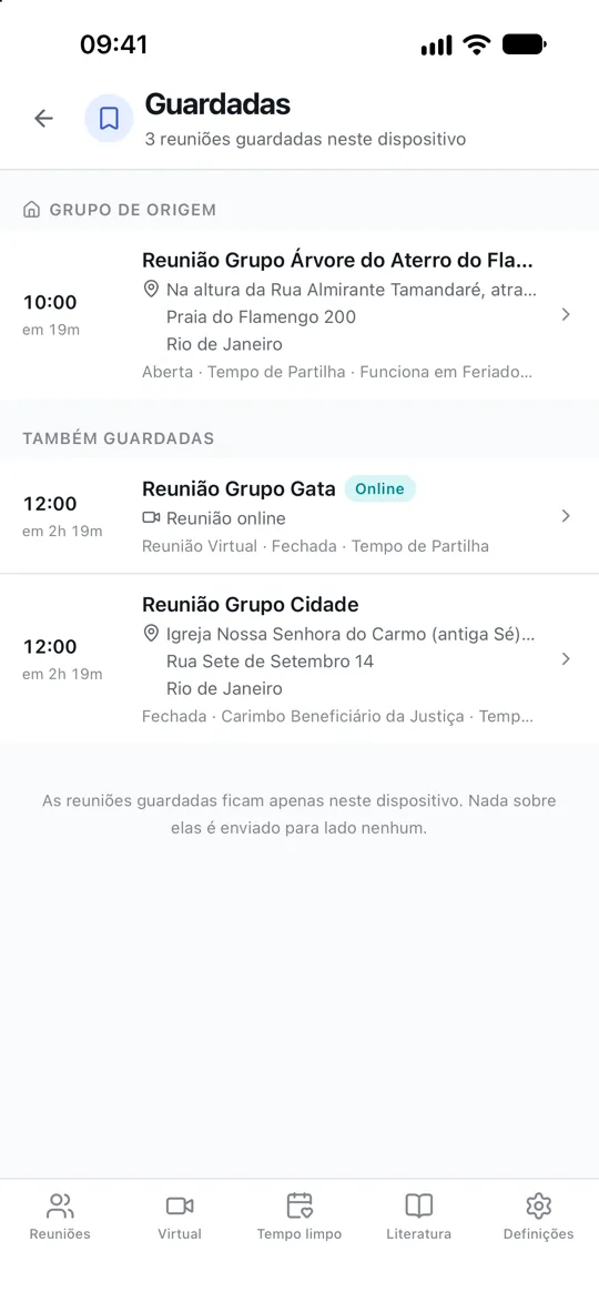 Reuniões guardadas num ecrã, com uma marcada como grupo habitual no topo.